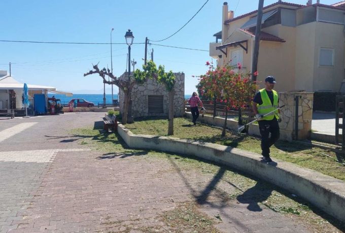 Παρεμβάσεις καθαριότητας και ευπρεπισμού σε Δυτικό Ξυλόκαστρο και Συκιά από τον Δήμο Ξυλοκάστρου – Ευρωστίνης